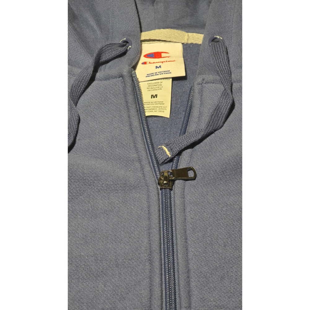 Champion Womens Blue Cropped Full Zip Hoodie Sweatshirt Size Medium Boxy Logo - Picture 4 of 4